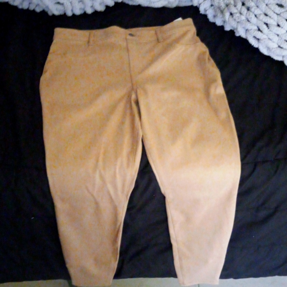 Time and True khaki colored pants, high rise, fitted, stretch
